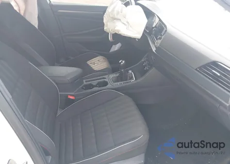 2021 Volkswagen Jetta Gli 2.0T Autobahn/2.0T S from USA, damaged, VIN 3VW5T7BU1MM003852